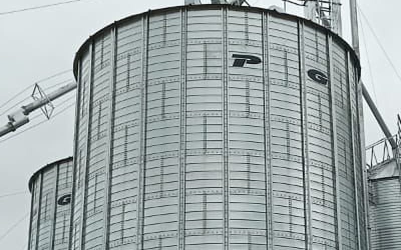 Silos PG Metalúrgica de gran capacidad